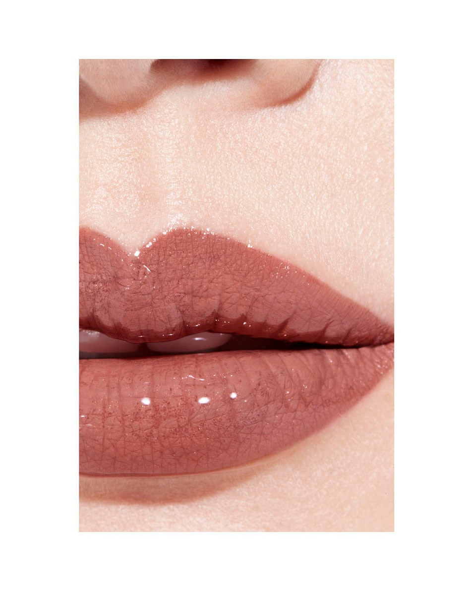 CHANEL LE ROUGE DUO ULTRA TENUE DUO LÈVRES LONGUE TENUE 69 TENDER BEIGE 4