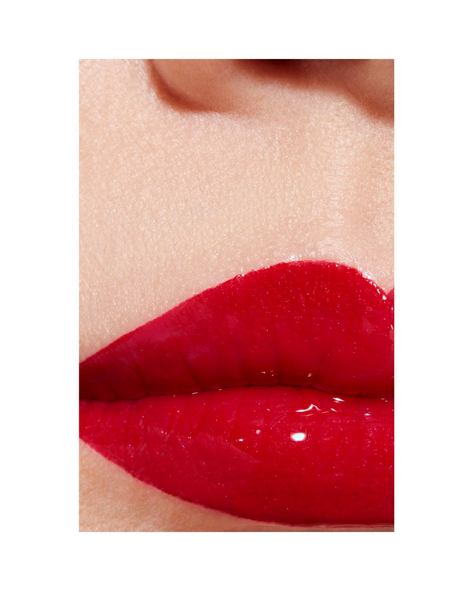 CHANEL LE ROUGE DUO ULTRA TENUE DUO LÈVRES LONGUE TENUE 47 DARING RED 4