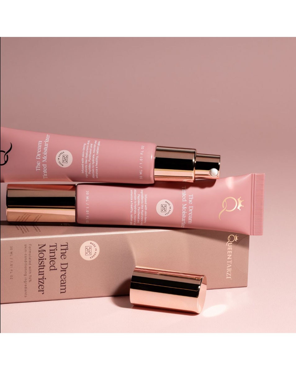 QUEEN TARZI Dream The Dream Tinted Moisturizer 30 G 4