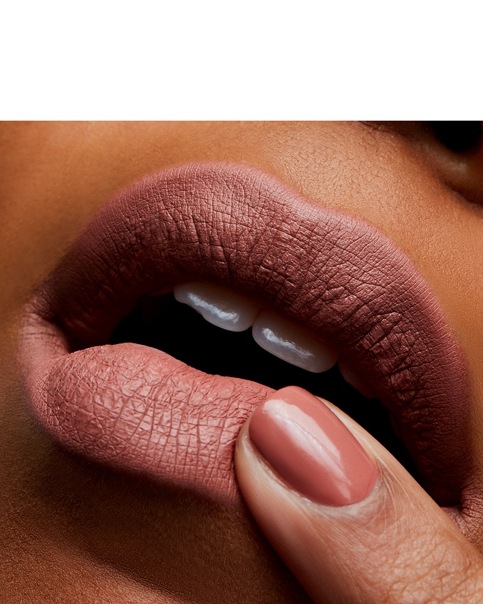 M.A.C RETRO MATTE LIQUID LIP COLOUR ROUGE À LÈVRES LIQUIDE - LONGUE TENUE DE 8H Burnt Spice 4