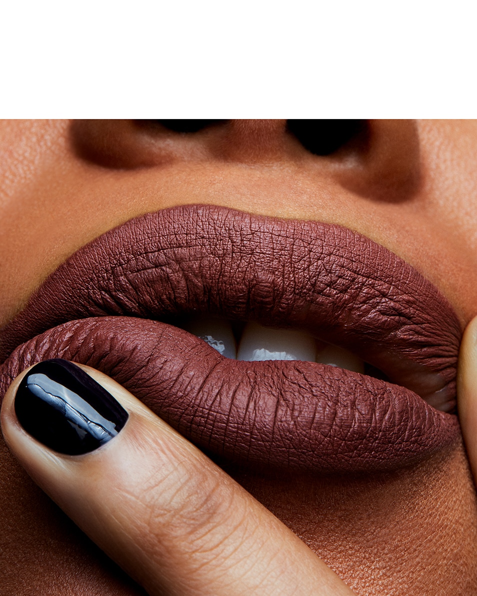 M.A.C RETRO MATTE LIQUID LIP COLOUR ROUGE À LÈVRES LIQUIDE - LONGUE TENUE DE 8H Topped With Brandy 4