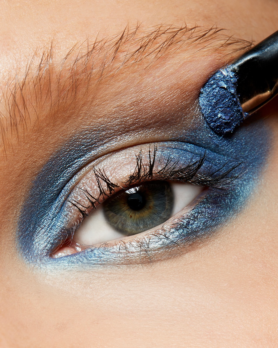 M.A.C FROST EYE SHADOW 8U LANGHOUDENDE OOGSCHADUW - NAT OF DROOG GEBRUIK Tilt 4