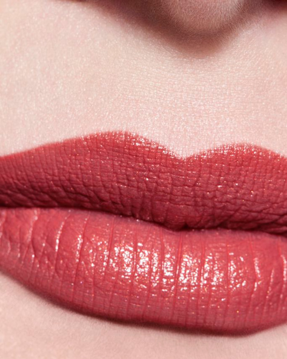 CHANEL ROUGE ALLURE L'EXTRAIT DE BIJZONDER INTENSE STRALENDE EN VERZORGENDE LIPPENSTIFT NAVULLING ROSE INDÉPENDANT 5