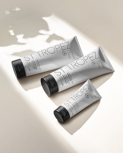 ST.TROPEZ GRADUAL TAN CLASSIC LOTION BRONZANTE FERMETÉ CORPS MEDIUM/DARK 200 ML