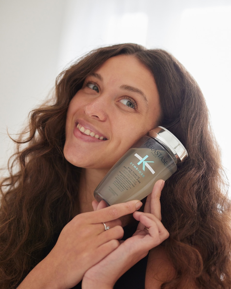 KÉRASTASE SYMBIOSE BAIN PURETÉ ANTI-PELLICULAIRE Zuiverende cellular anti-roos shampoo 250 ML 5