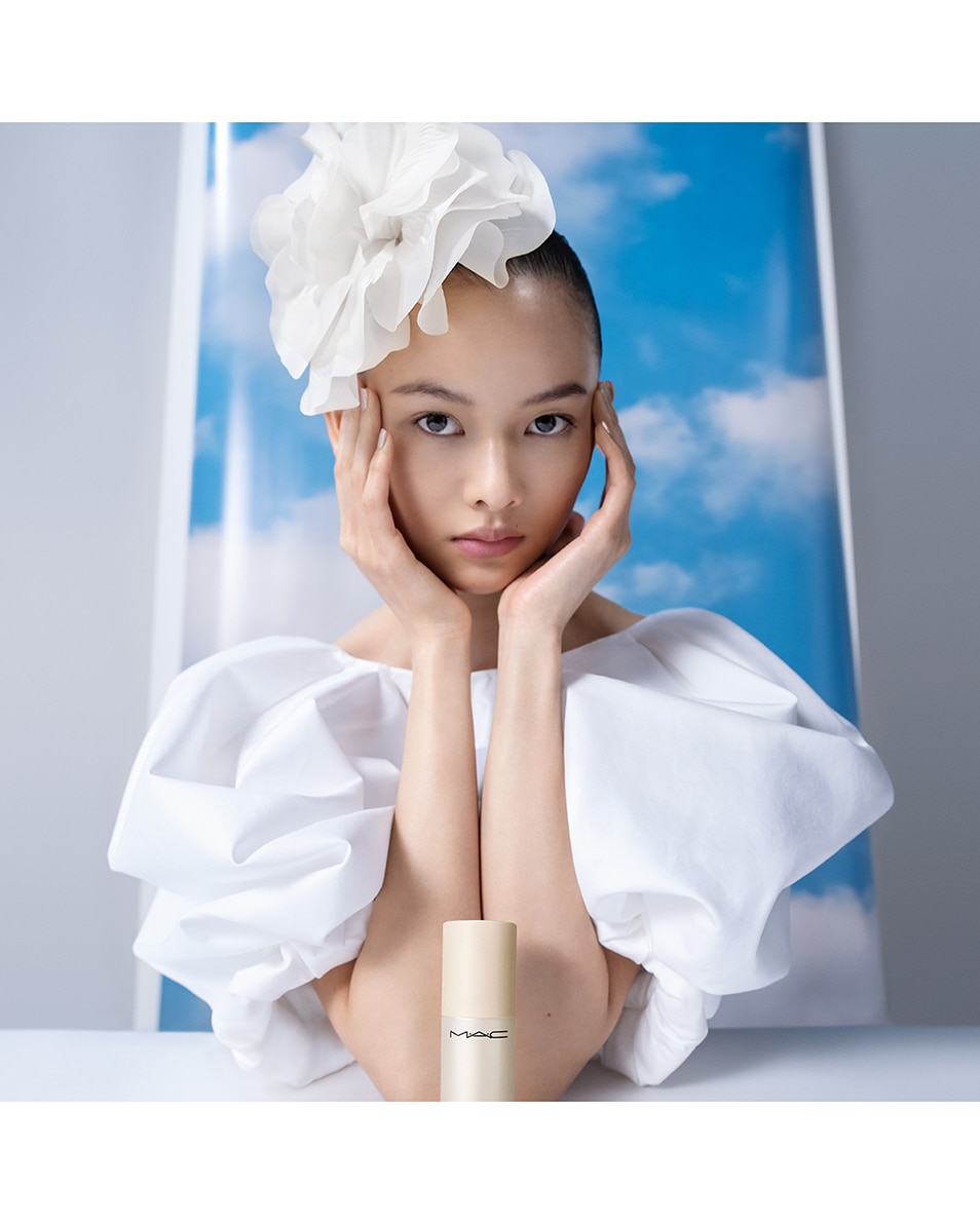 HYDRATEREND & HERSTELLEND SERUM