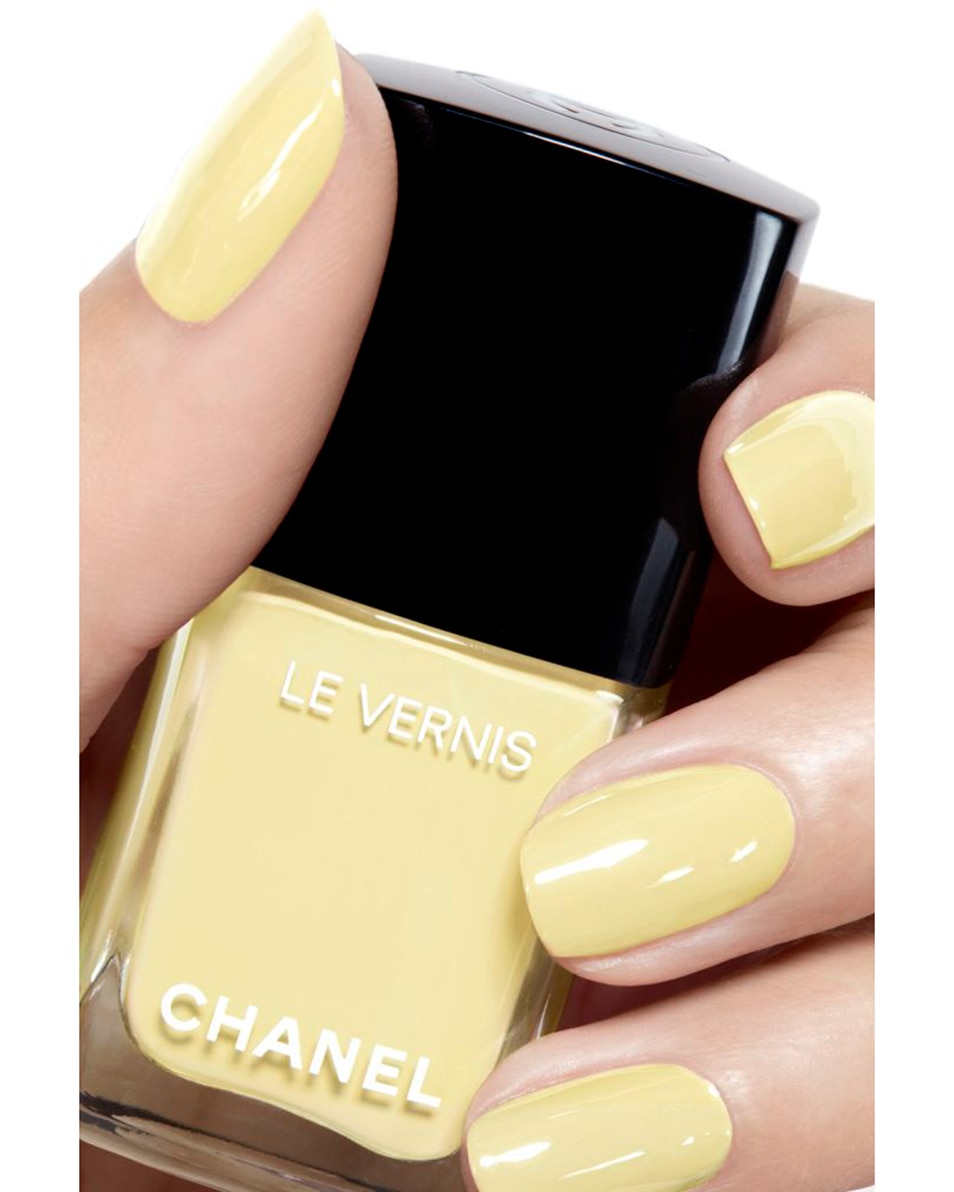 CHANEL LE VERNIS LANGHOUDENDE NAGELLAK 129 OVNI 4