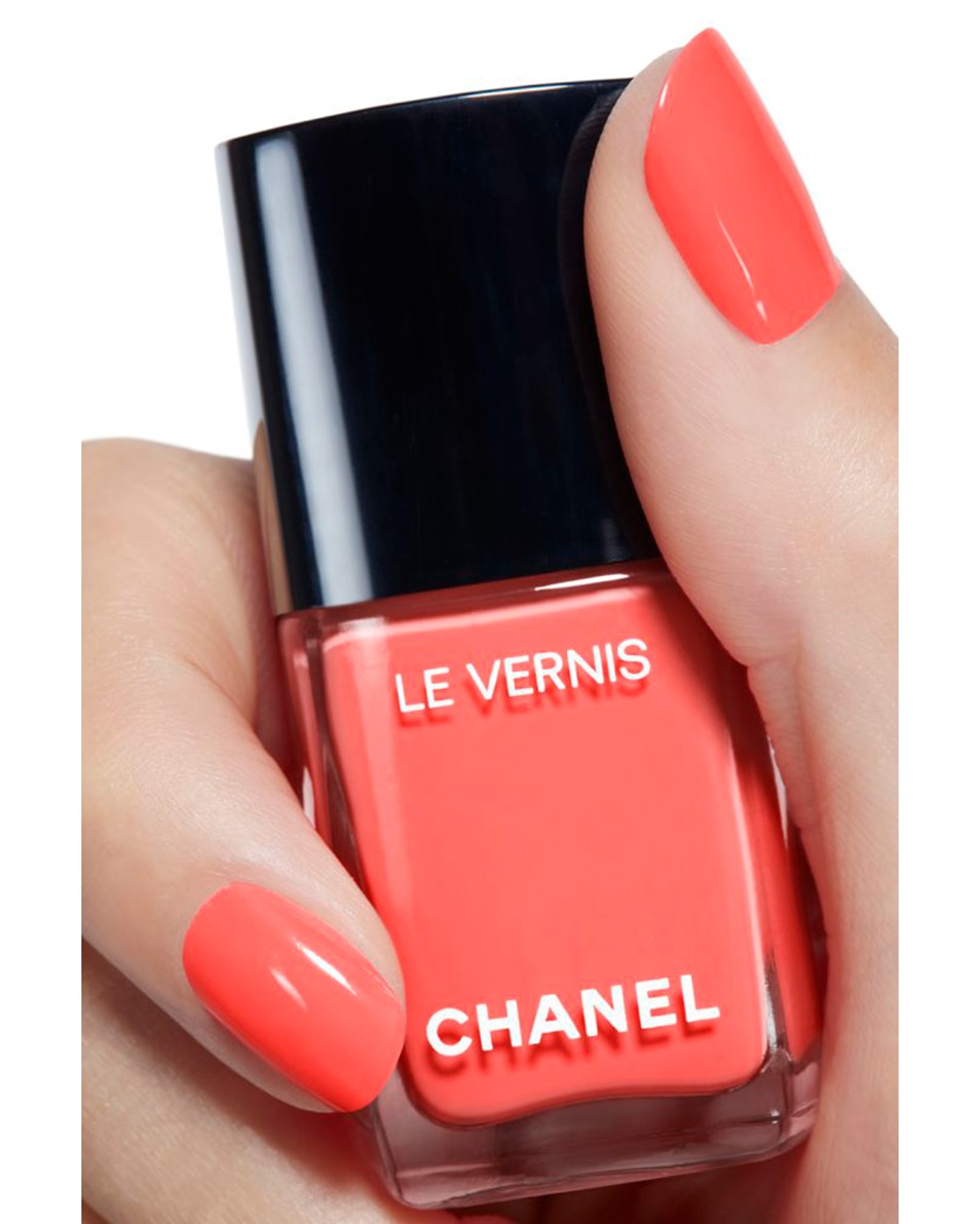 CHANEL LE VERNIS LONGUE TENUE 121 PREMIÈRE DAME 5