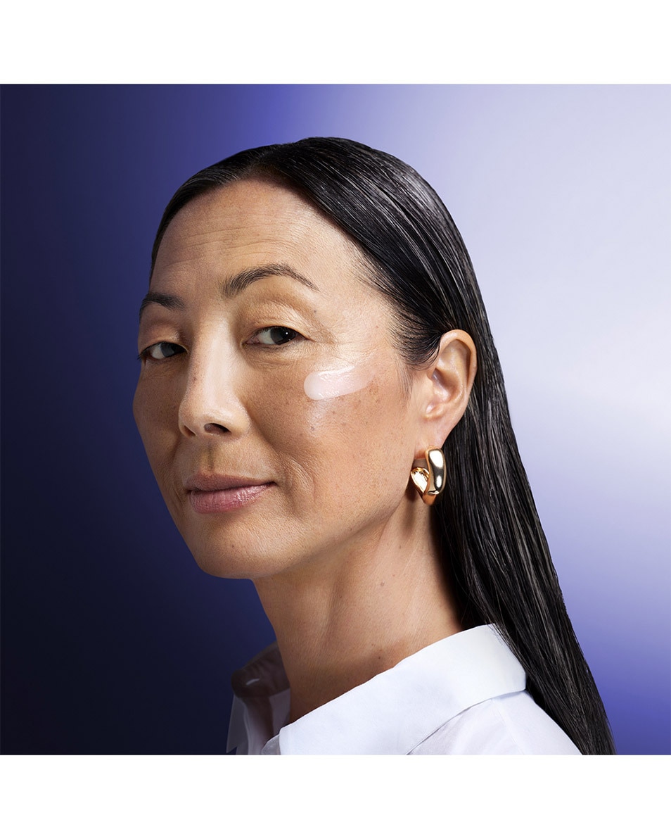 SHISEIDO VITAL PERFECTION CONCENTRÉ NUIT ECLAT CONTOURS REDÉFINIS 40 ML 5