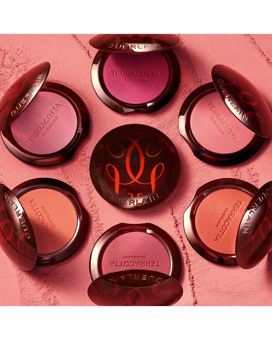 GUERLAIN Terracotta Blush Le fard à joues effet bonne mine , 90% d’ingrédients d’origine naturelle 02 Corail Clair 5