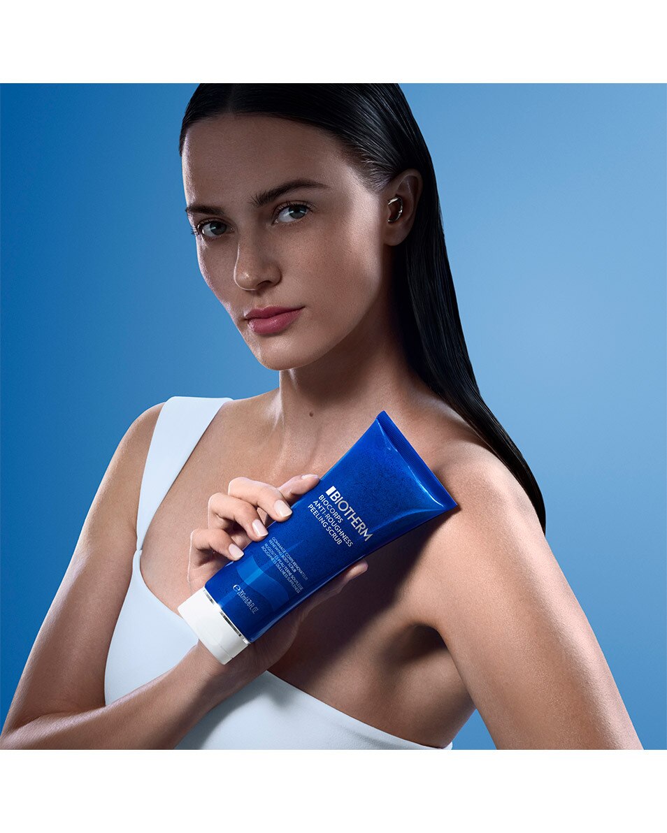 Anti-roughness peeling scrub