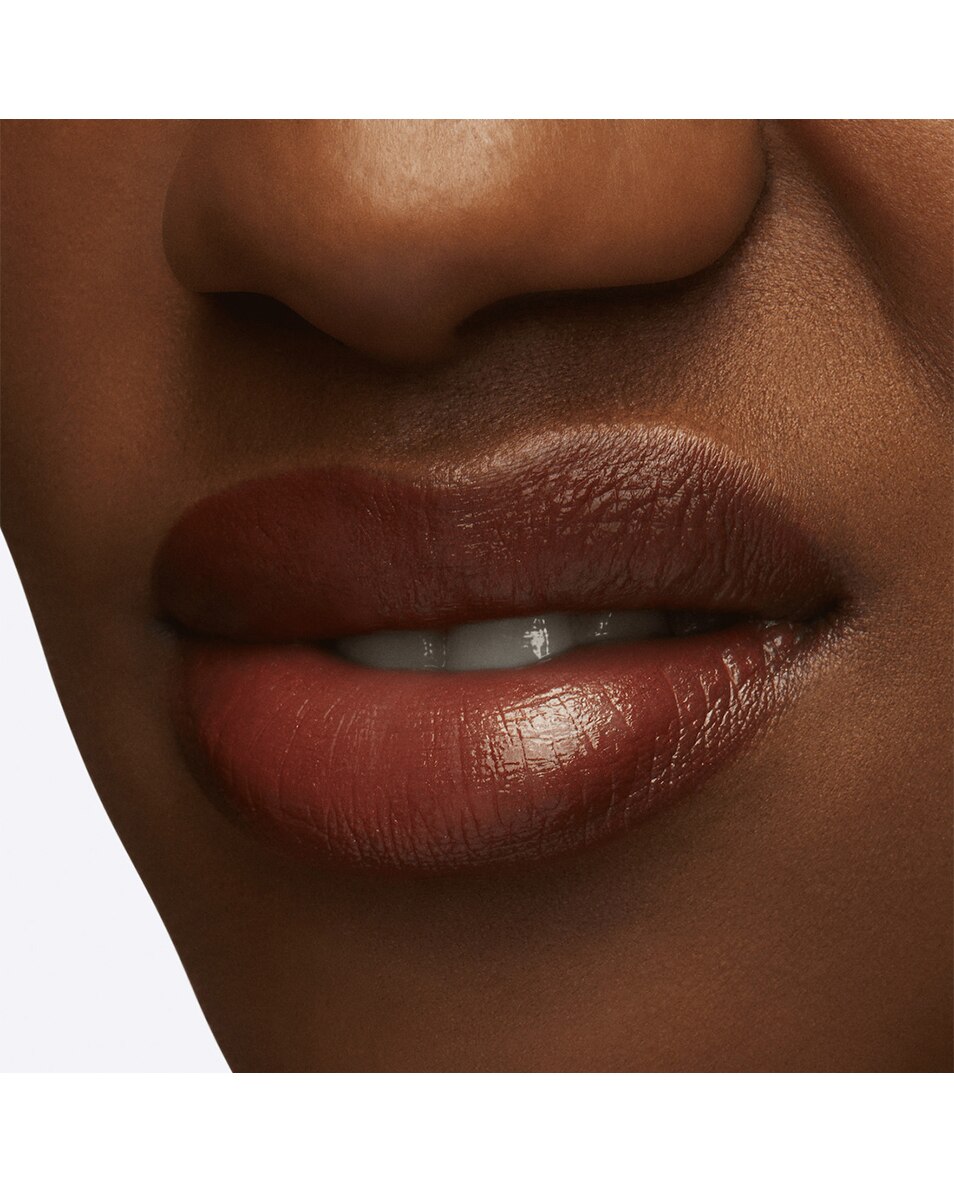 M.A.C Lustreglass Sheer-Shine Lipstick Doorschijnende & glanzende kleur - langhoudende finish Work Crush