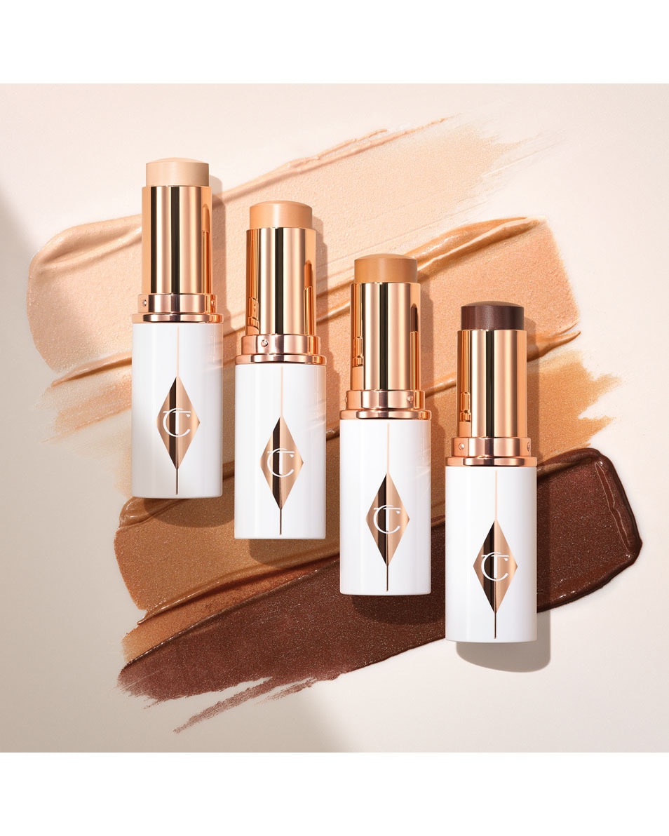 CHARLOTTE TILBURY Unreal Skin Hydraterende foundation stick 11 NEUTRAL 5
