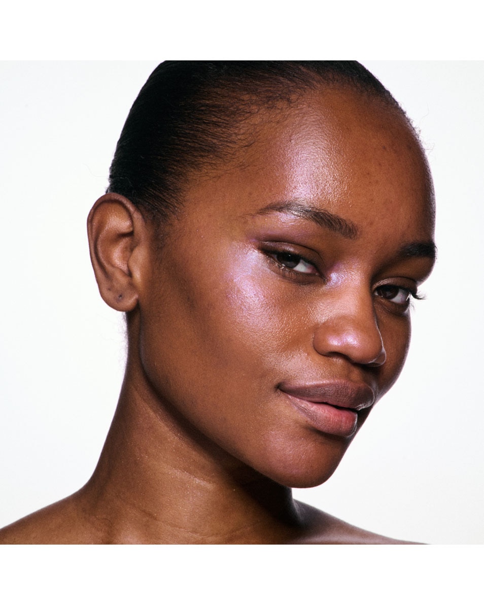 M.A.C SKINFINISH LIGHTSTRUCK LIQUID HIGHLIGHTER Lilac Haze 5