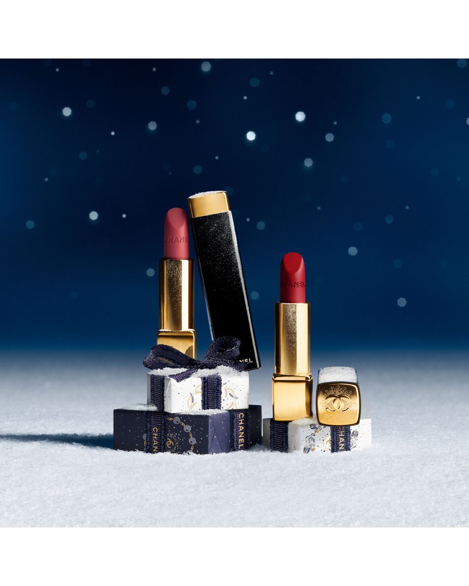 LE ROUGE VELOURS LUMINEUX