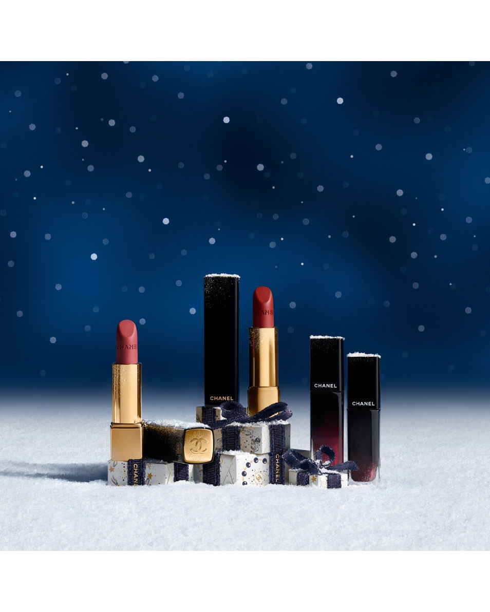 LE ROUGE LIQUIDE BRILLANT ULTRA TENUE