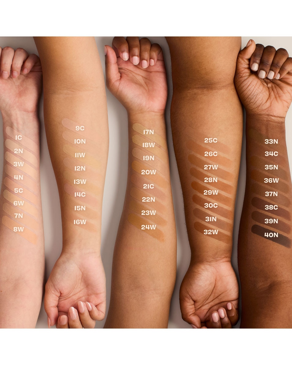 BENEFIT COSMETICS The porefessional Fond de teint lissant & floutant à la niacinamide 1C 5