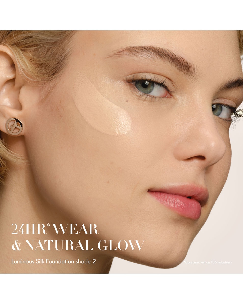 ARMANI BEAUTY Luminous Silk Foundation - Natuurlijke Glow - Blijft 24 Uur Zitten 2 5