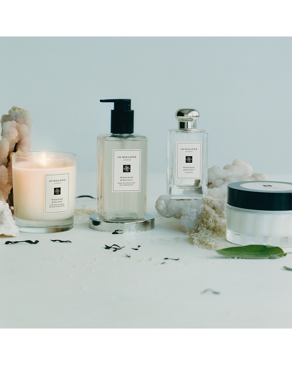 SCENTED CANDLE
