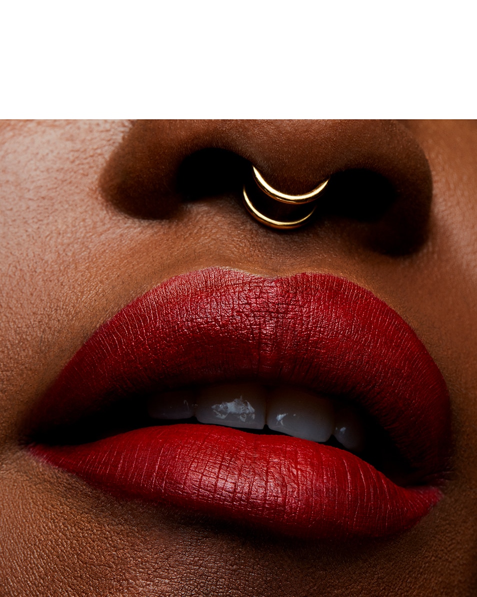 M.A.C RETRO MATTE LIQUID LIP COLOUR LANGHOUDENDE, VLOEIBARE LIPPENSTIFT- ZACHTE, GLADDE LIPPEN Feels So Grand 5