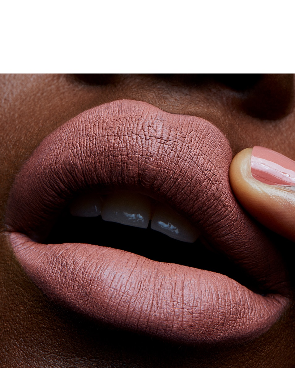 M.A.C RETRO MATTE LIQUID LIP COLOUR ROUGE À LÈVRES LIQUIDE - LONGUE TENUE DE 8H Burnt Spice 5
