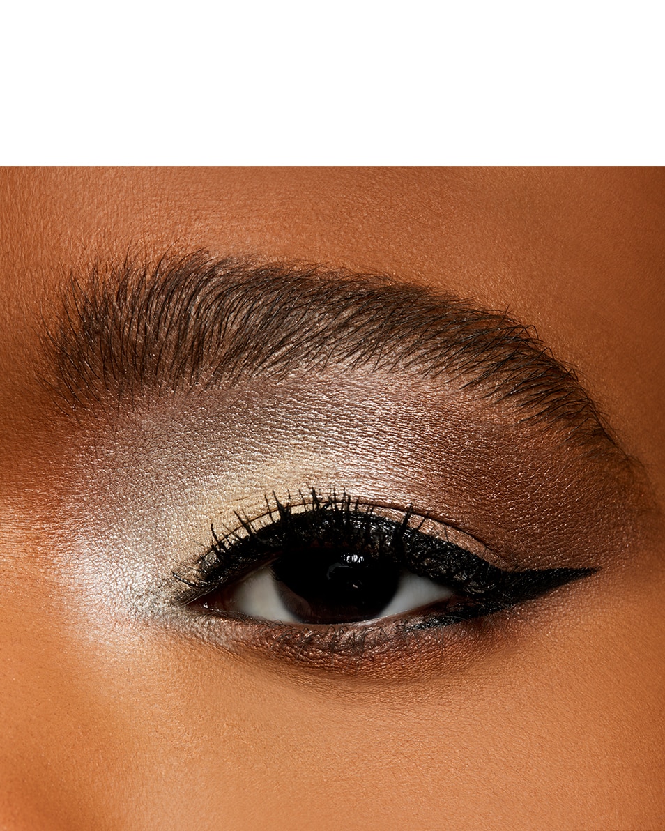 OMBRE/FARD À PAUPIÈRES - LONGUE TENUE - UTILISATION SÈCHE OU HUMIDE