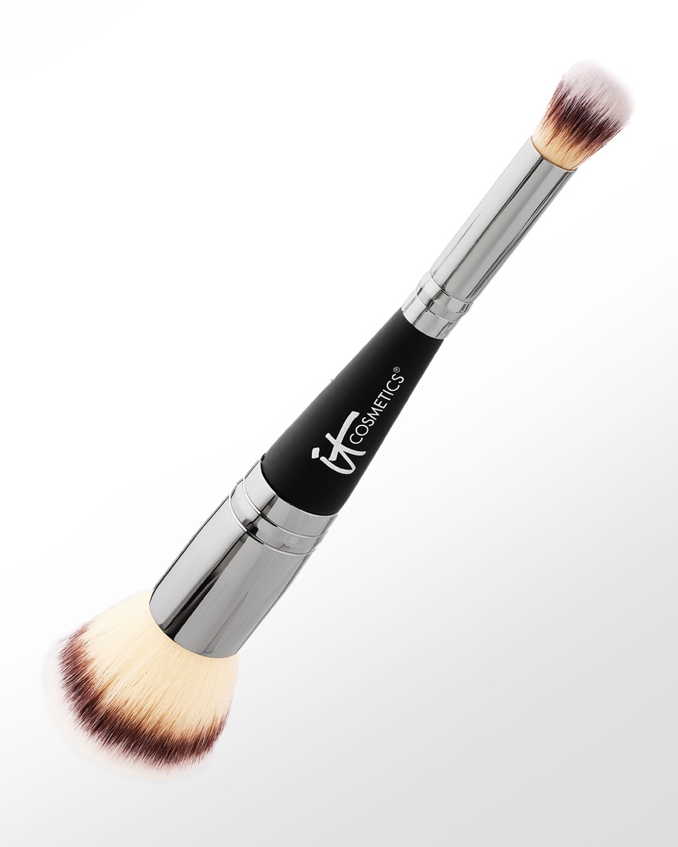 FOUNDATION & CONCEALER BORSTEL