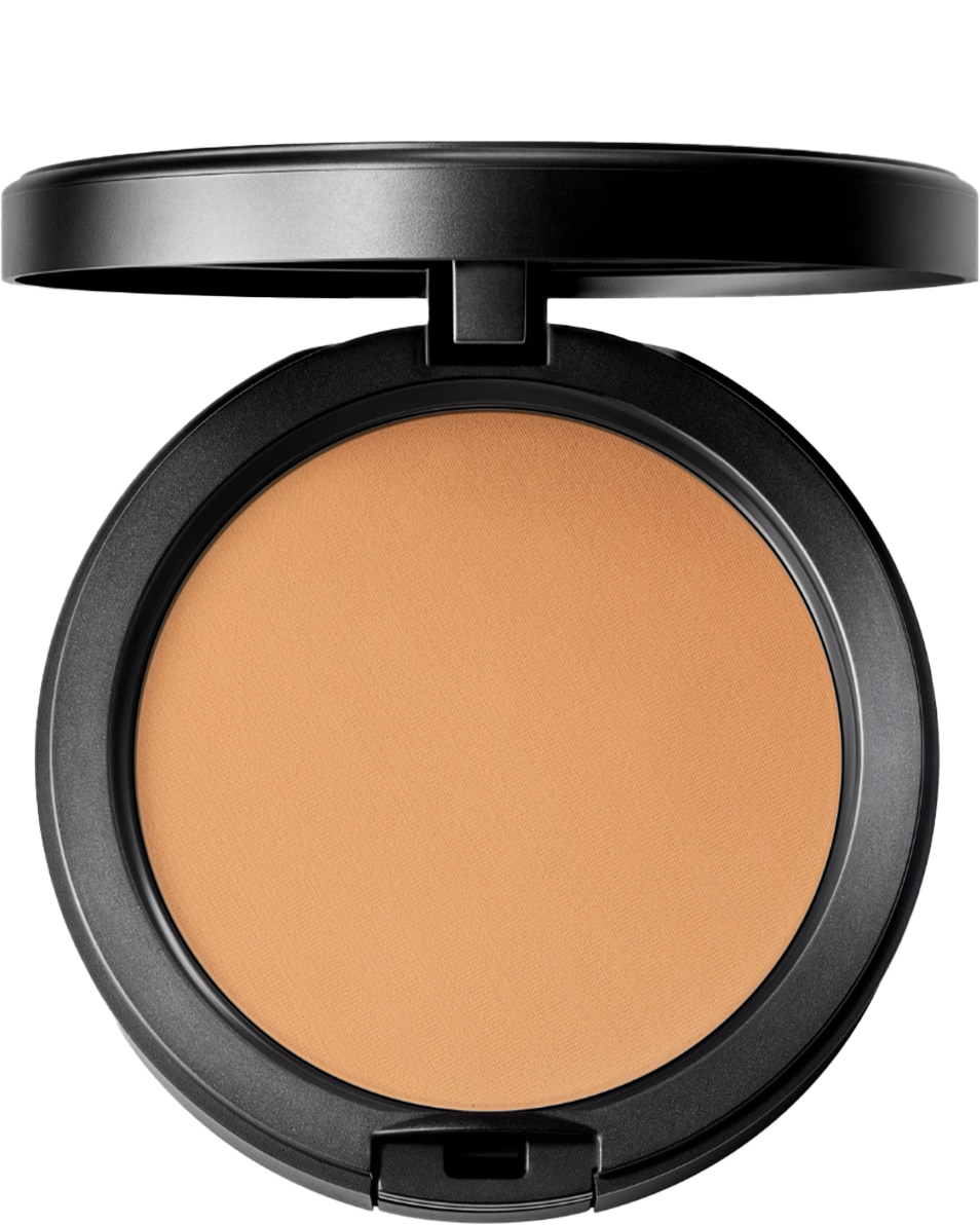 M.A.C Studio Fix Powder plus foundation NC40