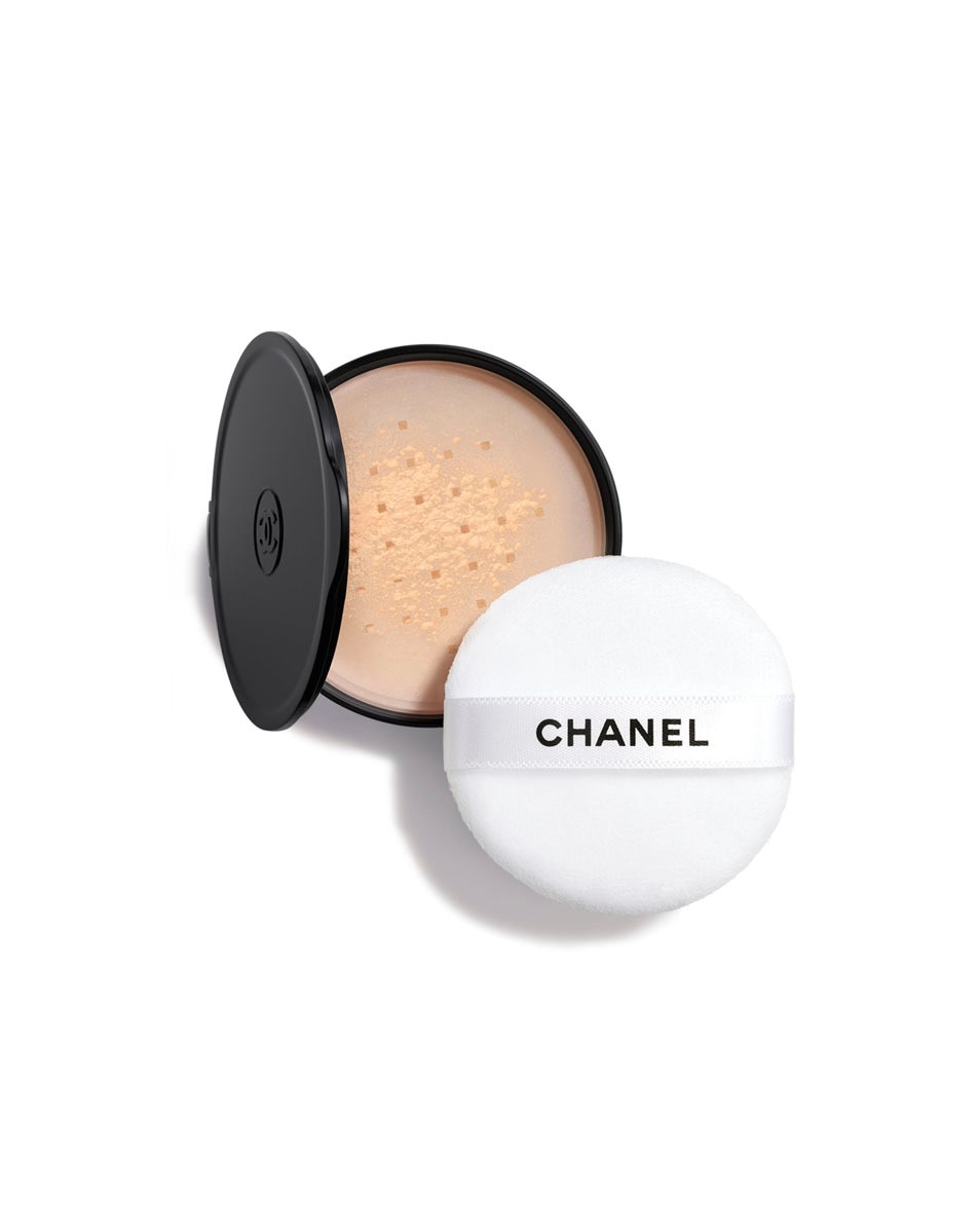 CHANEL POUDRE UNIVERSELLE LIBRE - RECHARGE LOS POEDER MET EEN NATUURLIJKE FINISH. REISFORMAAT. 40 MEDIUM PLUS 6G