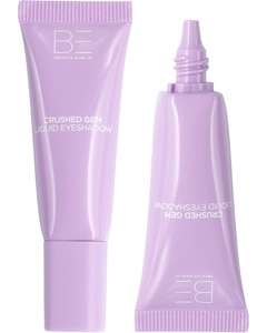 fard à paupières liquide. fard à paupières liquide.