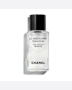 DÉMAQUILLANT DOUX POUR LES ONGLES DÉMAQUILLANT DOUX POUR LES ONGLES