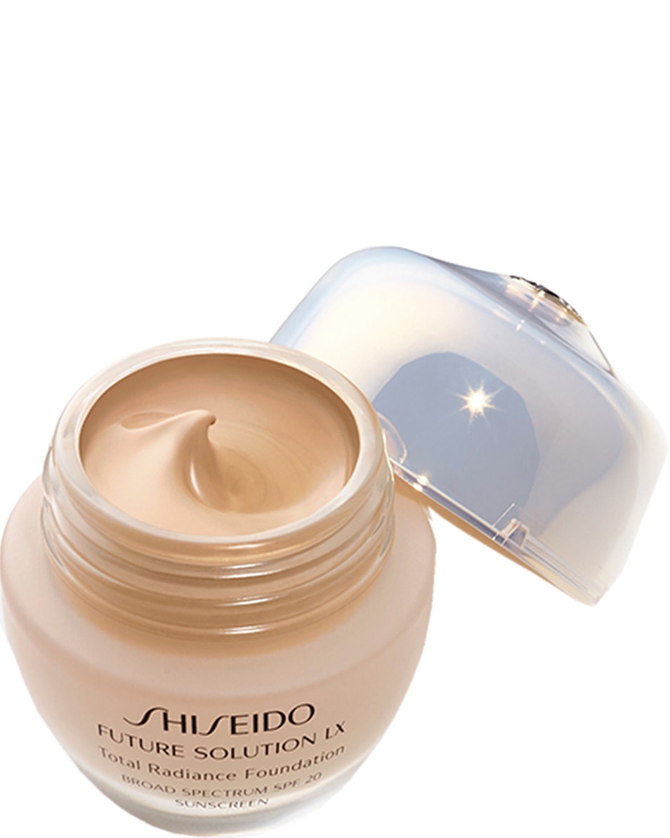 SHISEIDO FUTURE SOLUTION LX TEINT LUMINOSITÉ TOTALE Neutral4