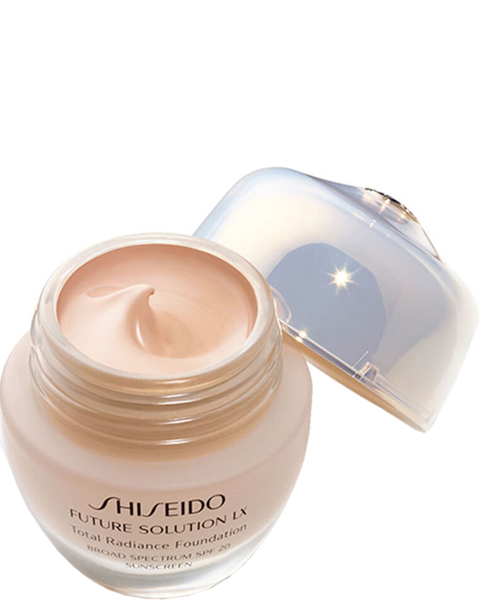 SHISEIDO FUTURE SOLUTION LX TOTAL RADIANCE FOUNDATION Rose3