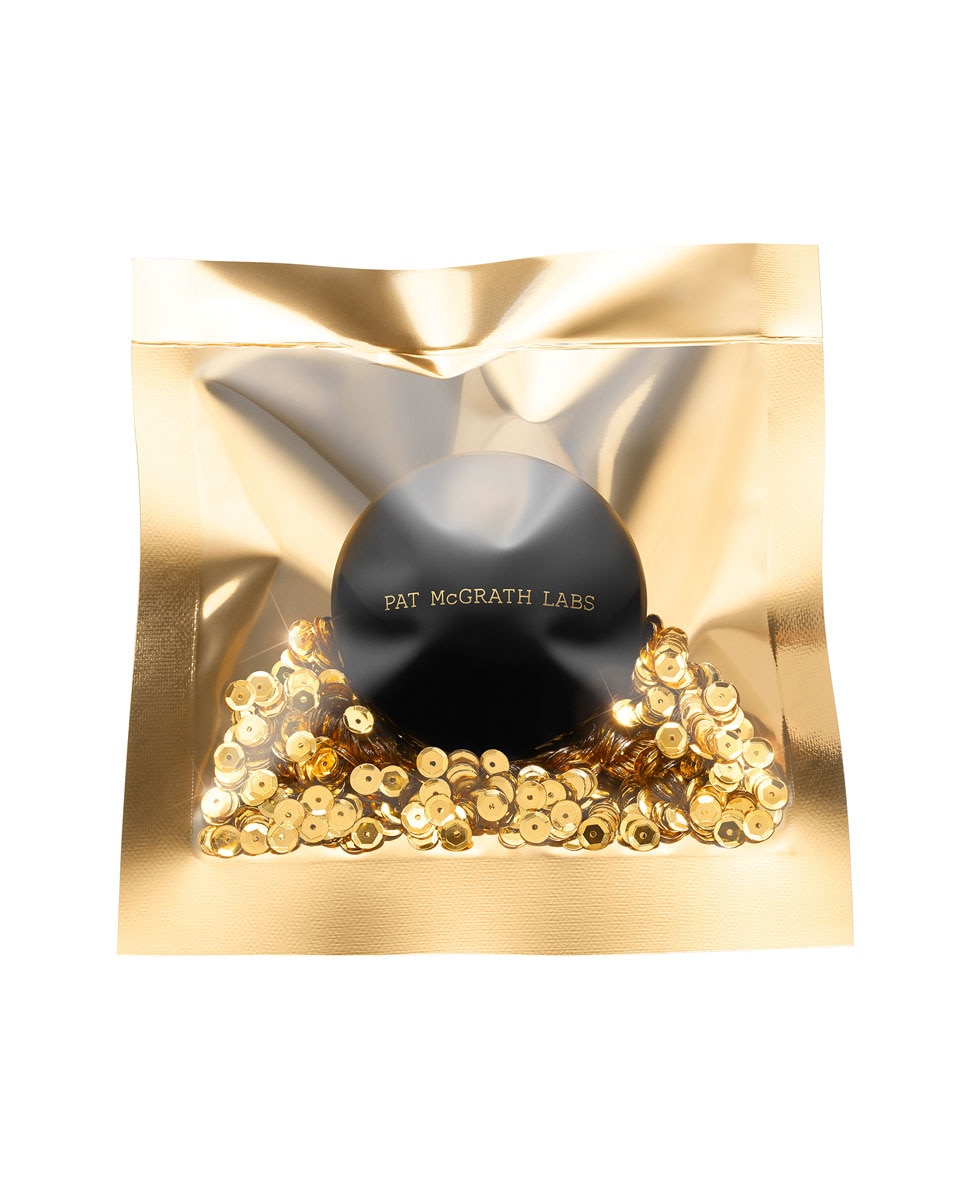 PAT MCGRATH SUBLIME PERFECTION BLURRING UNDER-EYE POWDER YELLOW 2