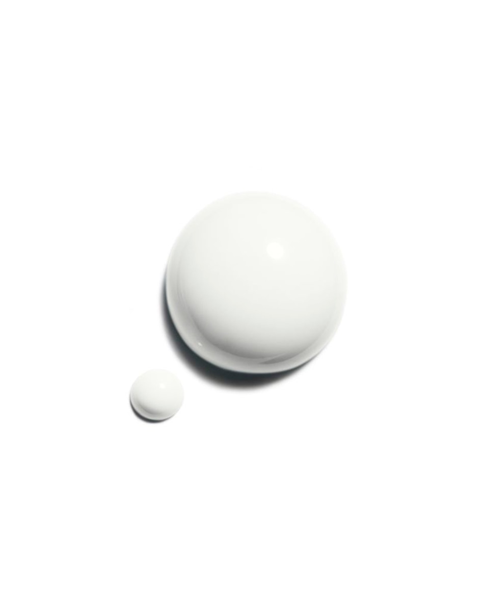 CHANEL LE VERNIS LONGUE TENUE 927 - BLANC ÉCUME 2