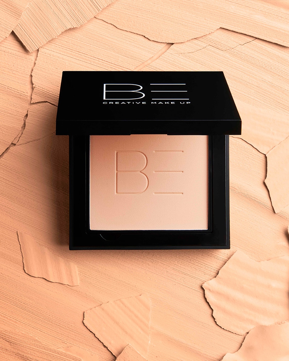 BE Creative Make Up FLAWLESS COMPACT FOUNDATION 3 2