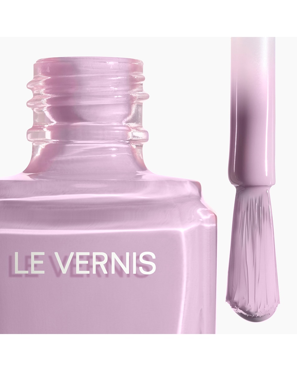 CHANEL LE VERNIS LONGUE TENUE 135 IMMORTELLE 2