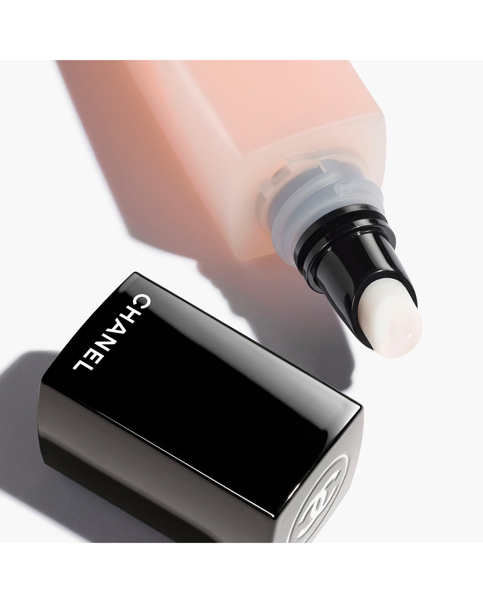 L’HUILE HYDRATANTE ET FORTIFIANTE