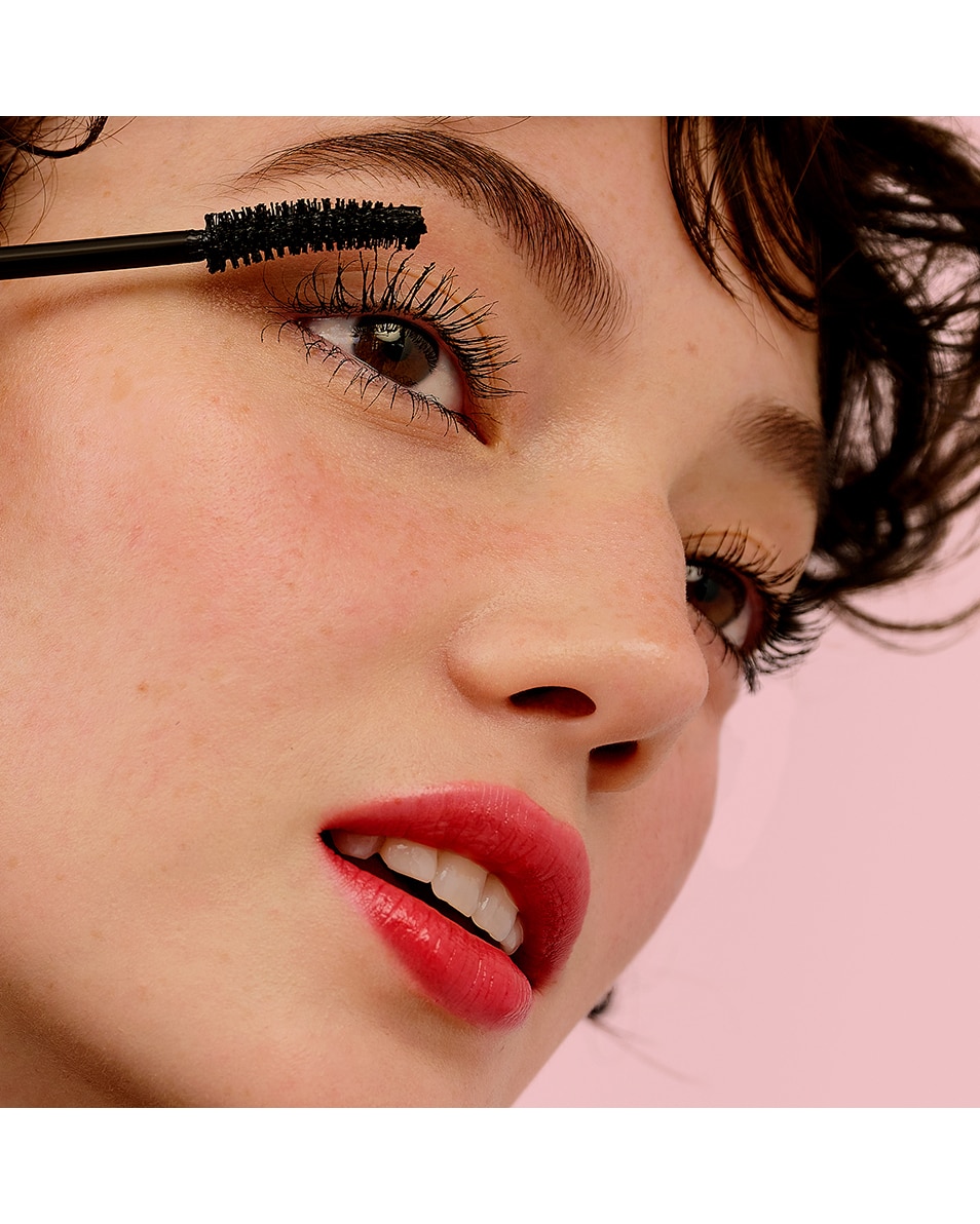 BENEFIT COSMETICS FAN FEST MASCARA FAN FEST MASCARA EFFET ÉVENTAIL ET VOLUME Black onyx 2