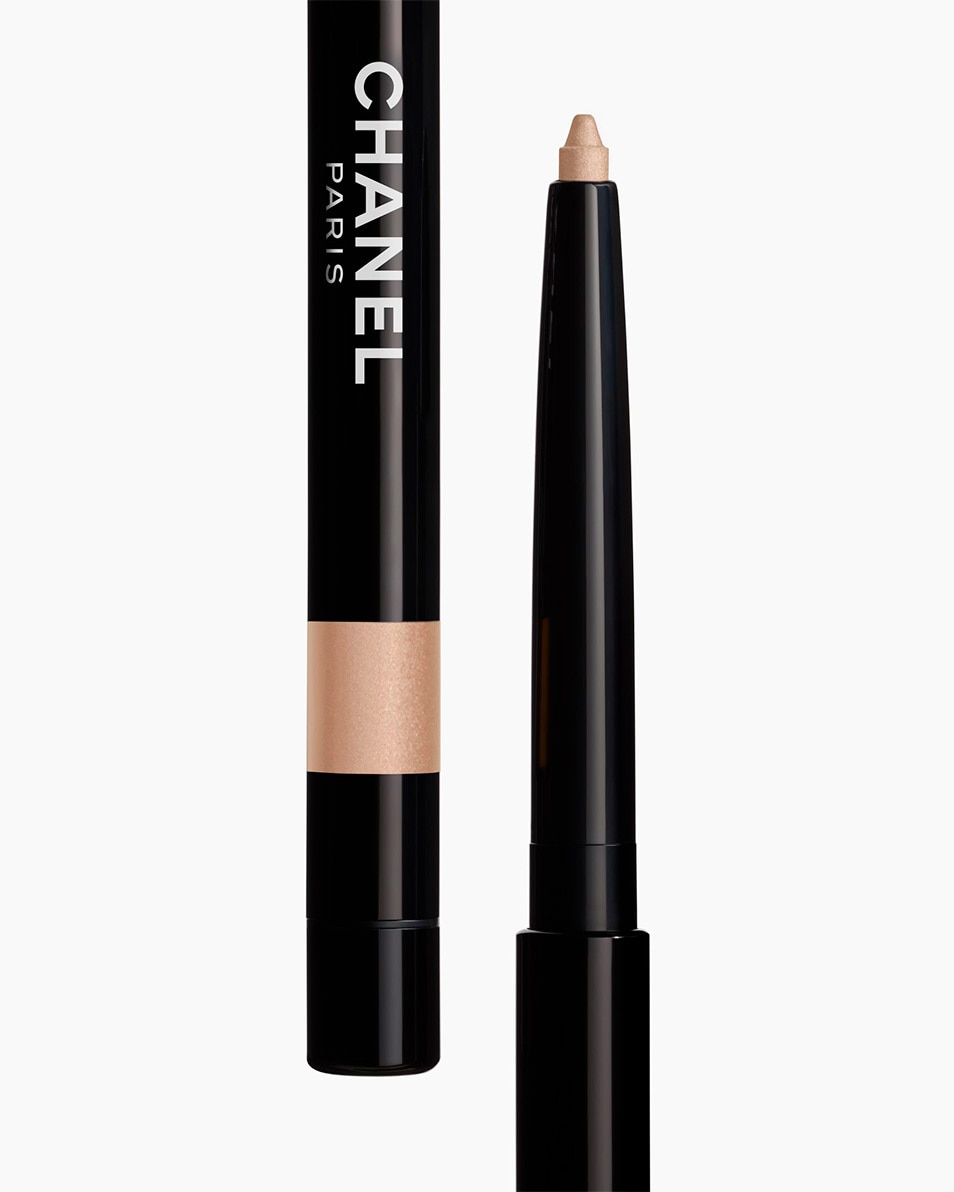 CONTOUR DES YEUX LONGUE TENUE