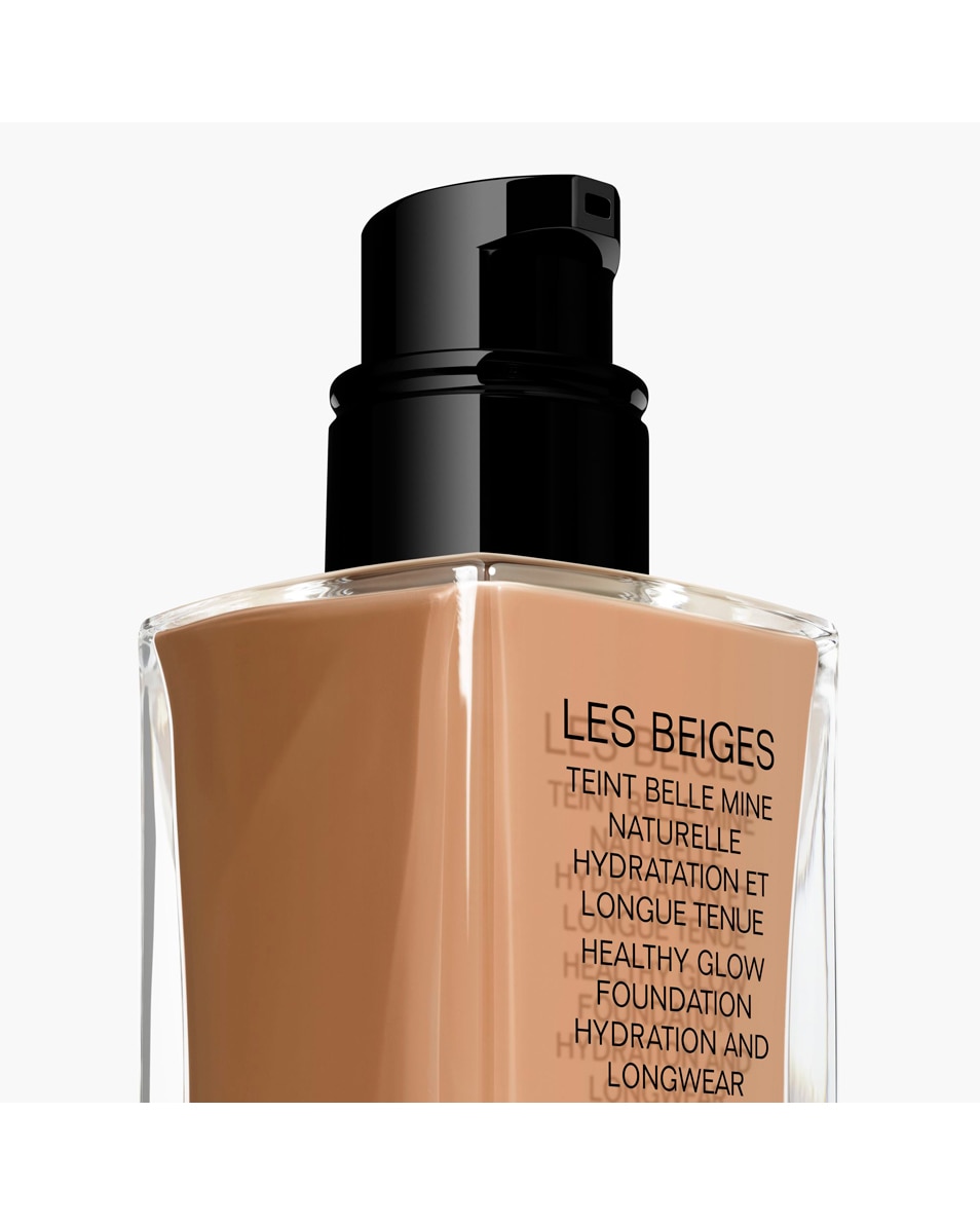 CHANEL LES BEIGES FOND DE TEINT TEINT BELLE MINE NATURELLE HYDRATATION ET LONGUE TENUE B70 2