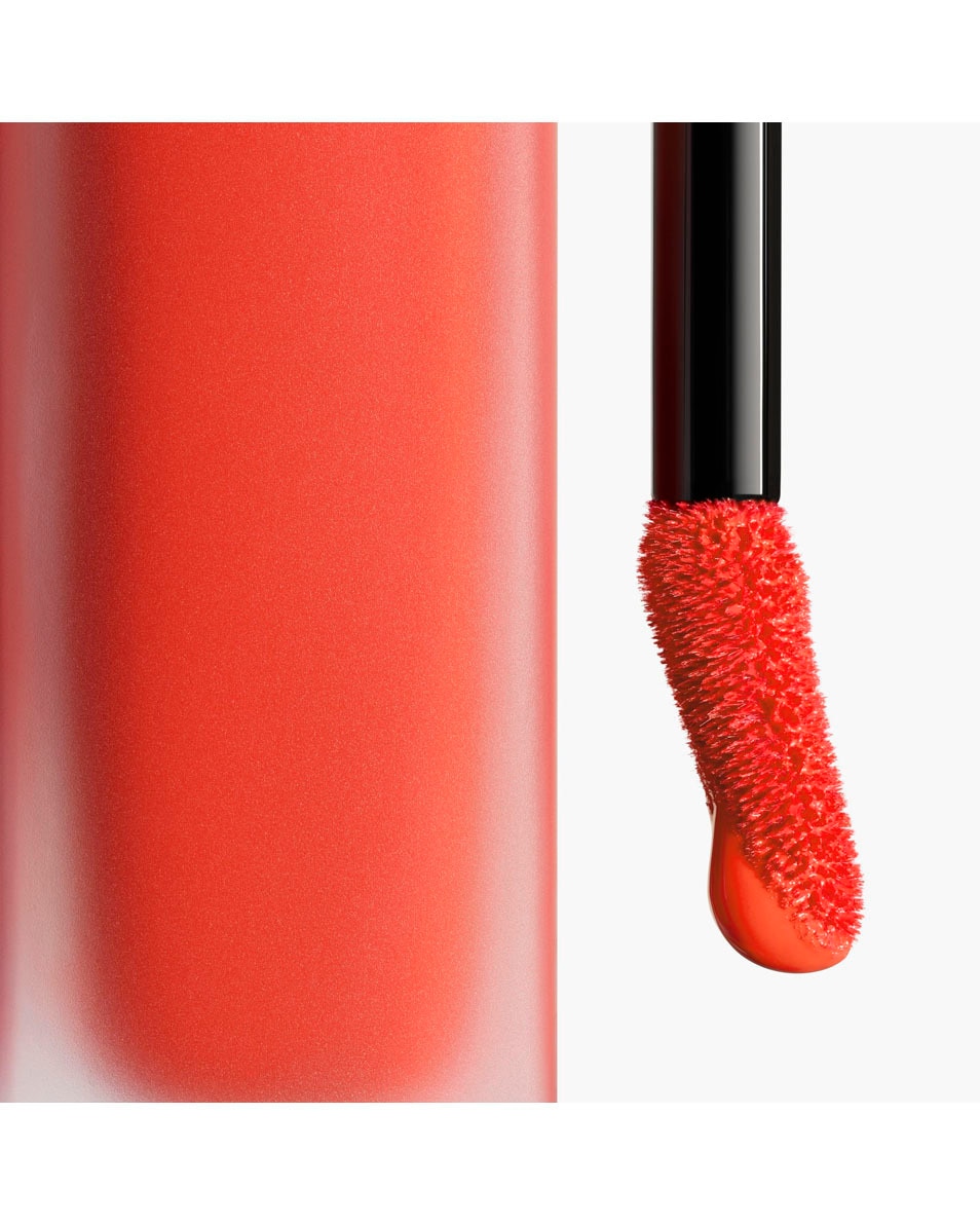 CHANEL ROUGE ALLURE LIQUID VELVET DE ULTRA-LANGHOUDENDE INTENS MATTE VLOEIBARE LIPPENSTIFT ENVOÛTANTE 2