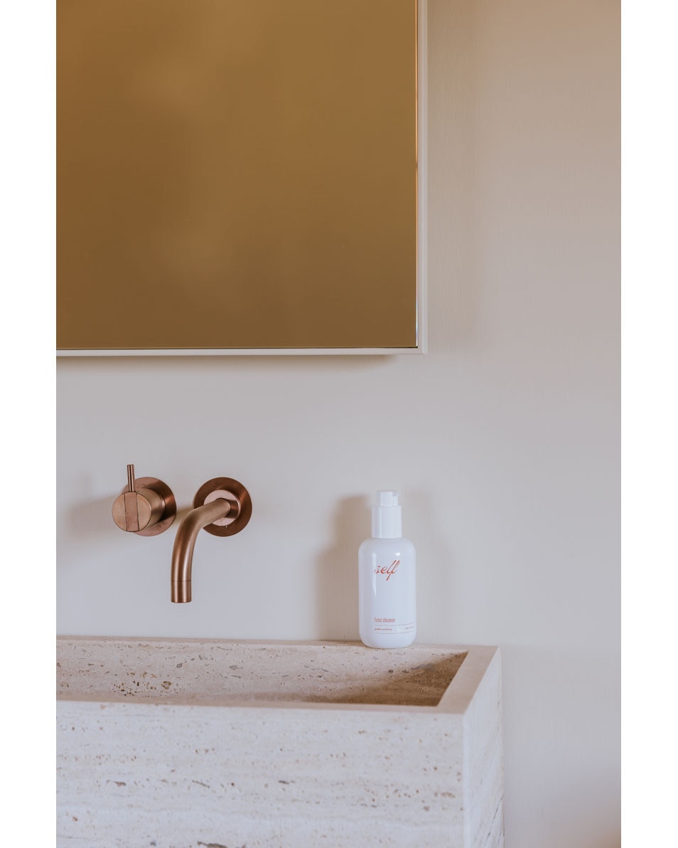 SELF Gently Purifying Facial Cleanser Reinigingsmelk - gelaat & ogen 200 ML 2