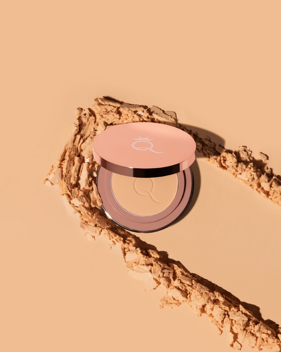 Translucent, Blurring & Brightening Pressed Powder