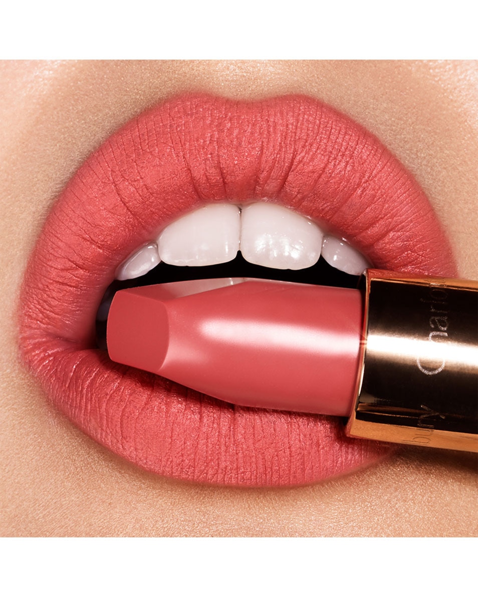 CHARLOTTE TILBURY Matte Revolution Lipstick SEXY SIENNA