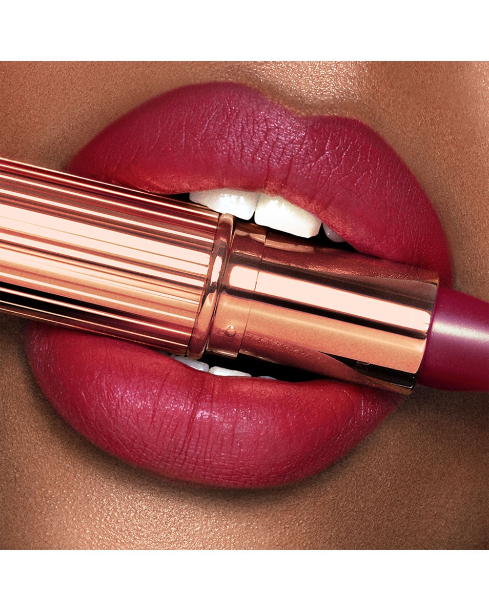 CHARLOTTE TILBURY Matte Revolution Rouge à lèvres LOVE LIBERTY 2