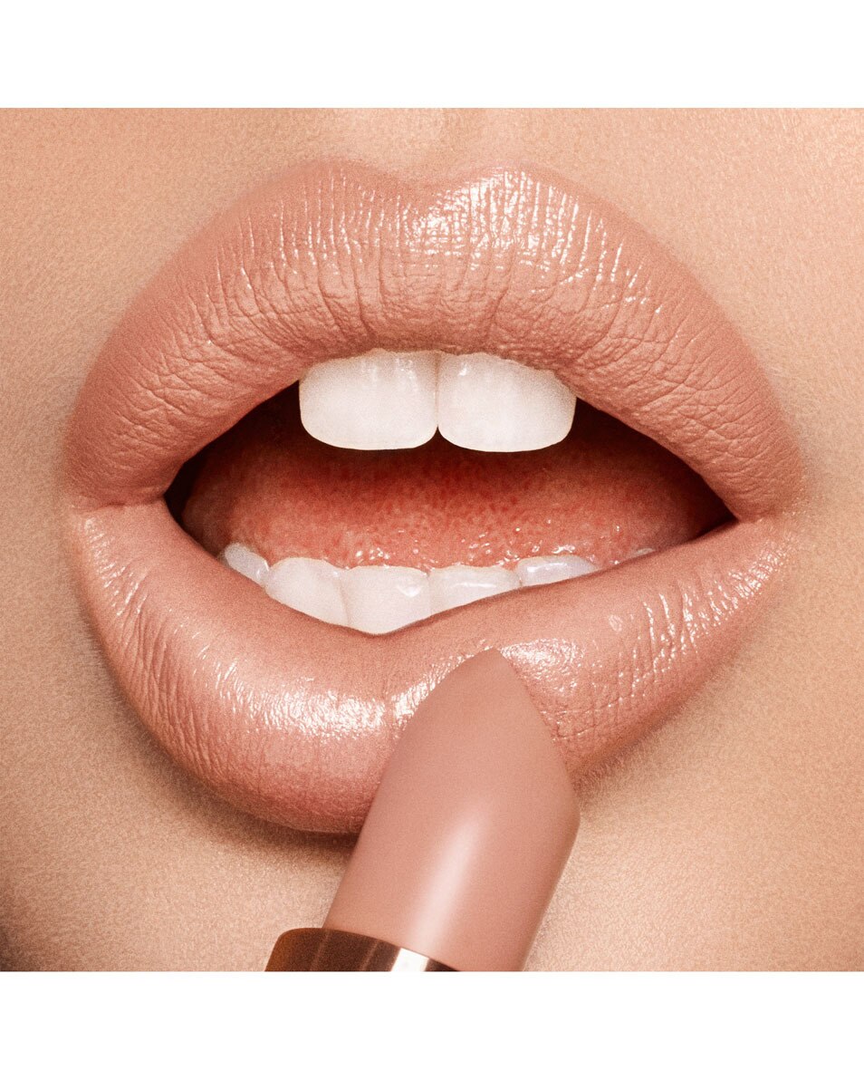 CHARLOTTE TILBURY K.I.S.S.I.N.G Rouge à lèvres Nude Kate 2