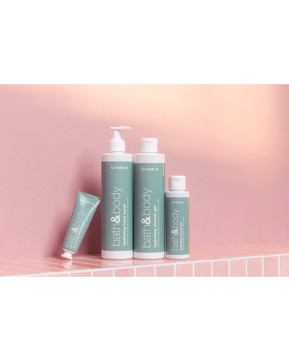 ICI PARIS XL Bath & Body Savon pour les mains doux Sandalwood & Bergamot Scent 290 ML 2