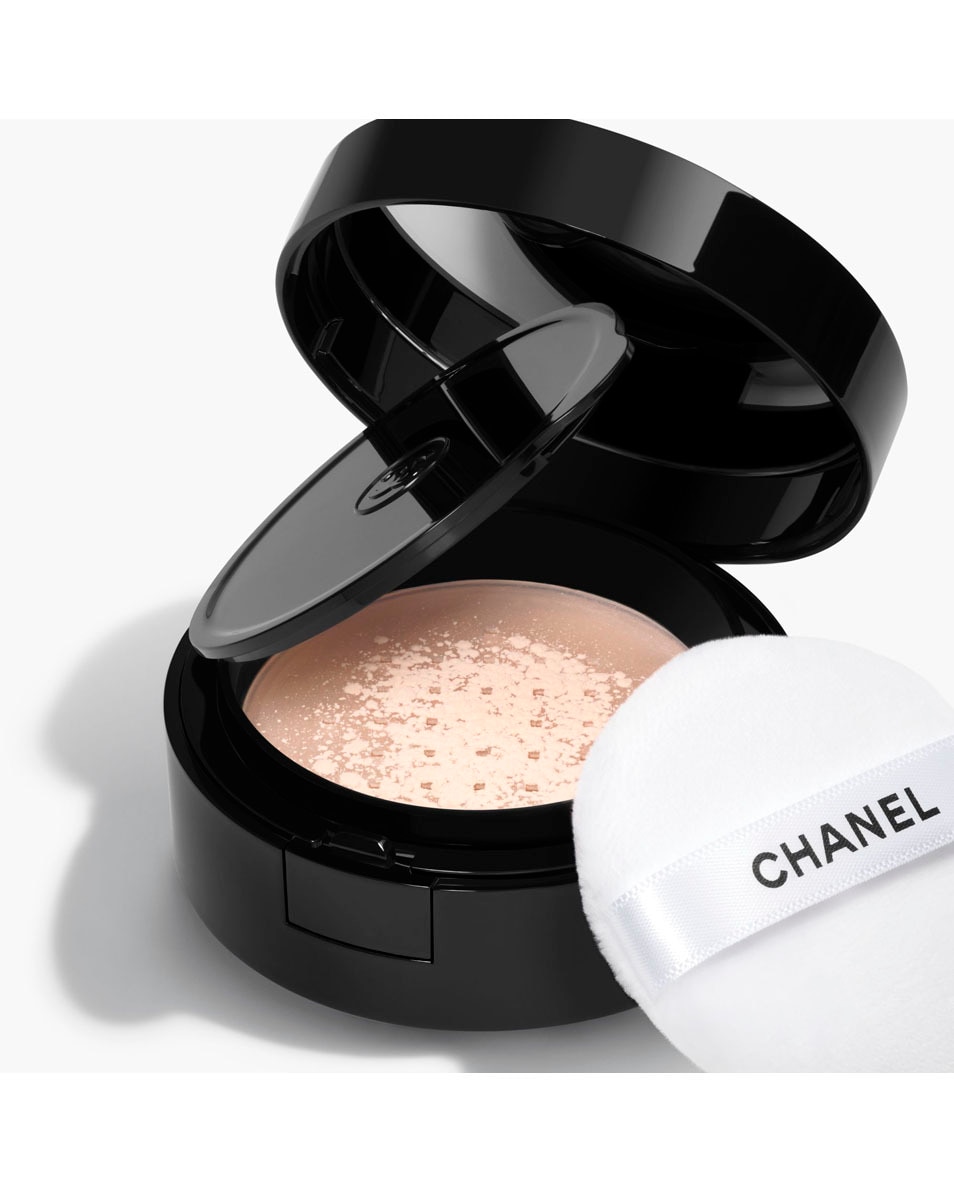 CHANEL POUDRE UNIVERSELLE LIBRE POUDRE LIBRE FINI NATUREL. FORMAT NOMADE 12 ROSY LIGHT 6G RECHARGE 2