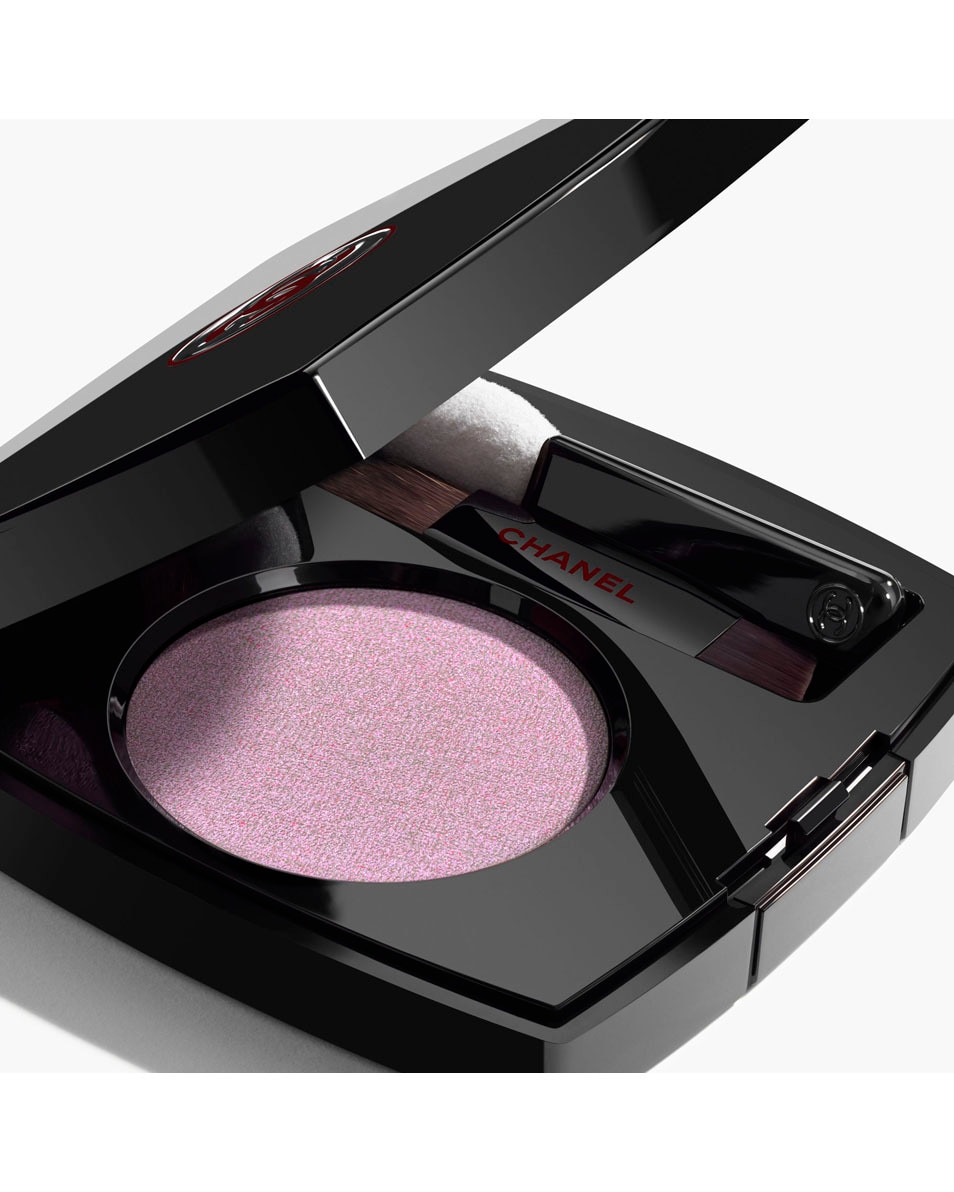 Chanel OMBRE ESSENTIELLE MULTIFUNCTIONELE LANGHOUDENDE OOGSCHADUW 257 GRIS ROSE 2